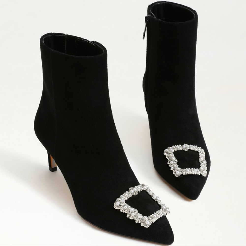 Sam Edelman ULISSA black suede booties - size 5